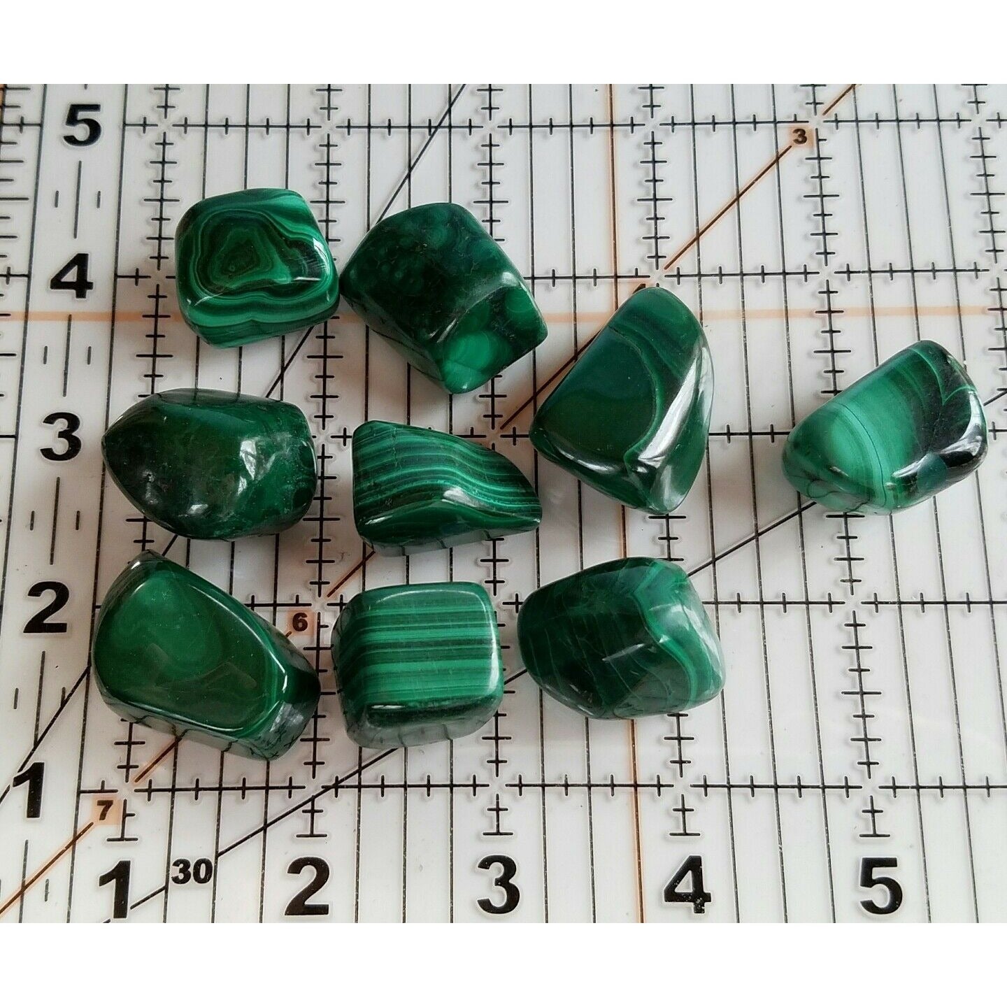 Medium Tumbled Malachite
