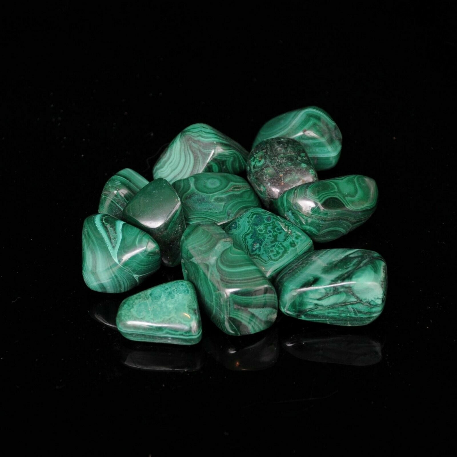 Medium Tumbled Malachite